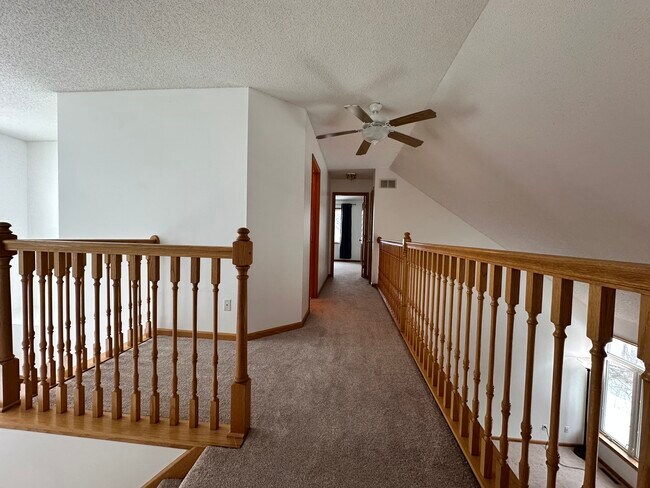 Building Photo - 1620 Spinaker Dr