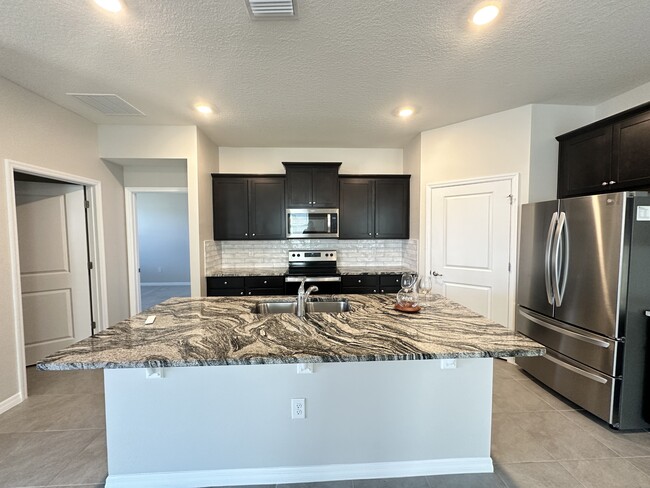 Building Photo - 4324 NW 55th Ct