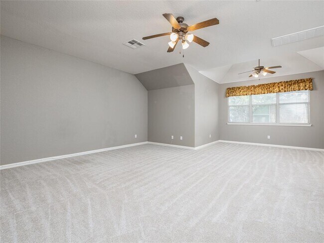 Building Photo - 15620 Echo Hills Dr