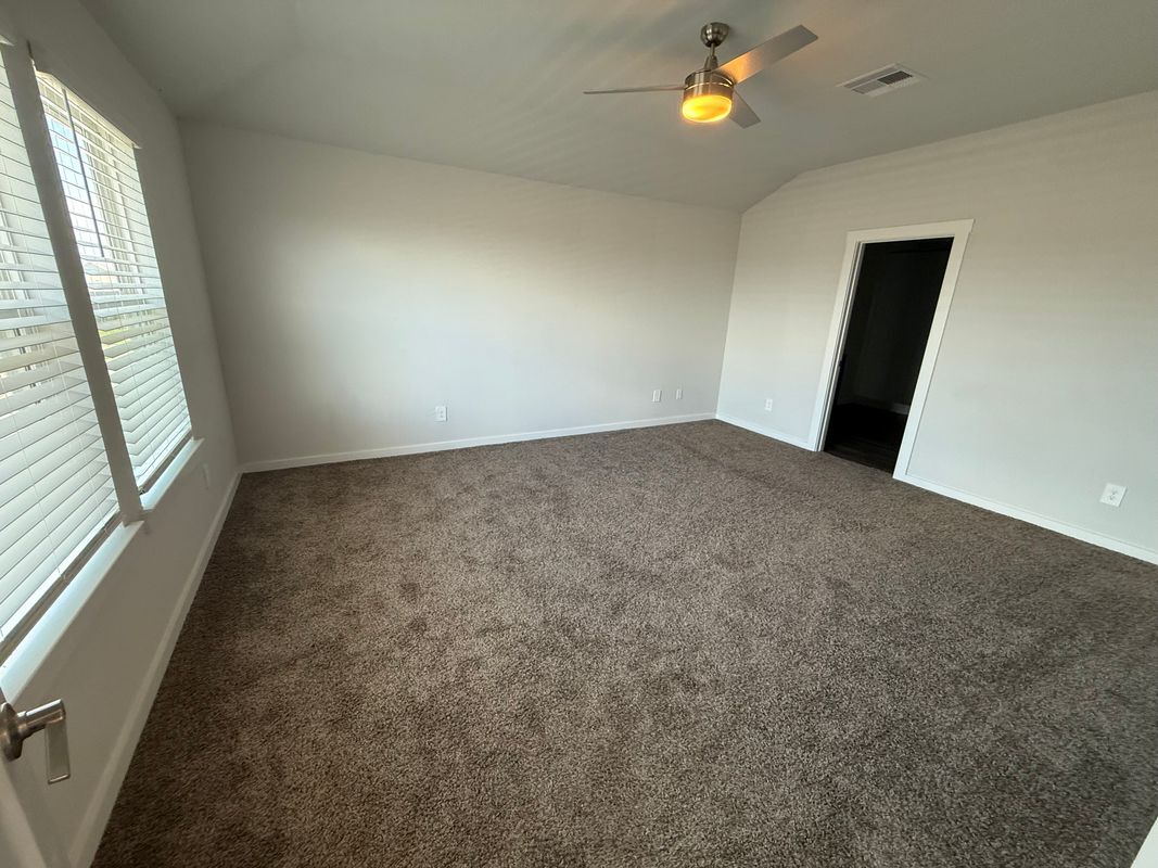 Building Photo - 1218 Amistad Lp