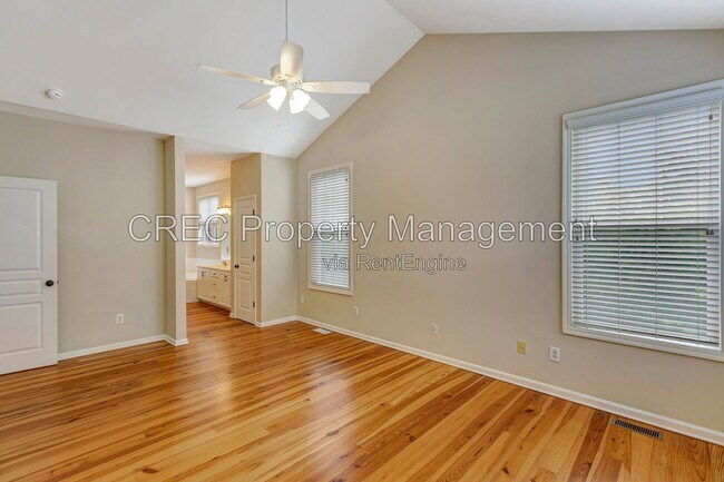 Building Photo - 1071 Barfield St