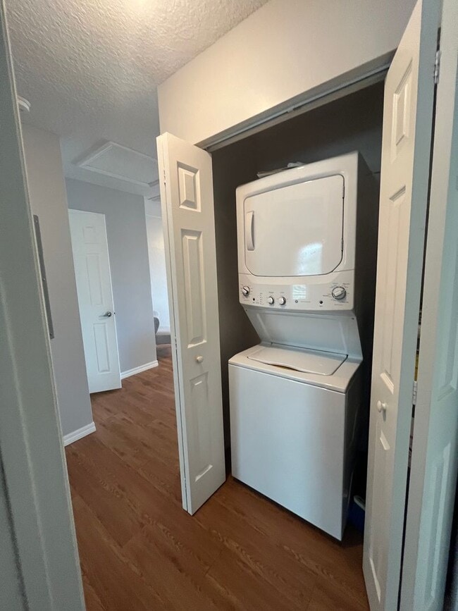 Building Photo - Flagler Beach 2BR/1.5BA Fully Furnished Up...