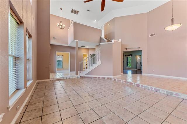 Building Photo - 6752 MacIntosh Dr