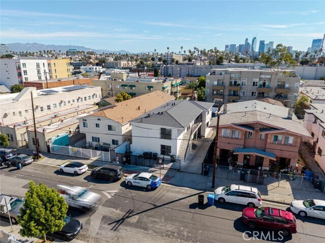 Building Photo - 1116 S Berendo St