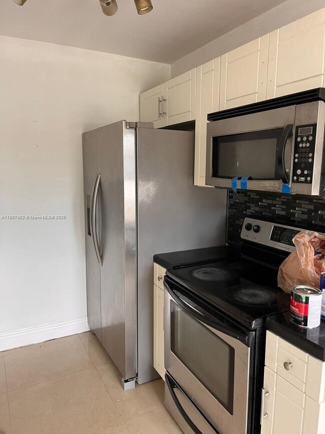 Primary Photo - 20623 NW 22nd Pl