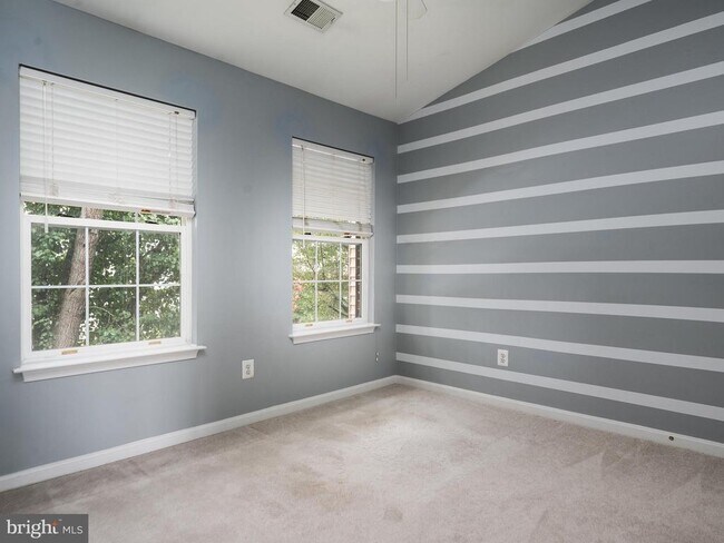 Building Photo - 3766 Tonbridge Pl