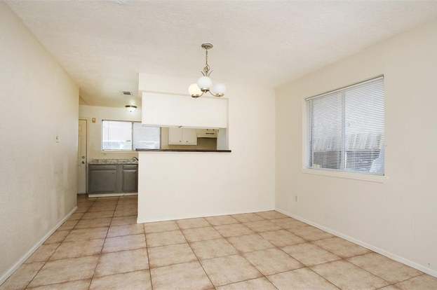 Building Photo - 5150 Prairie Ridge Rd