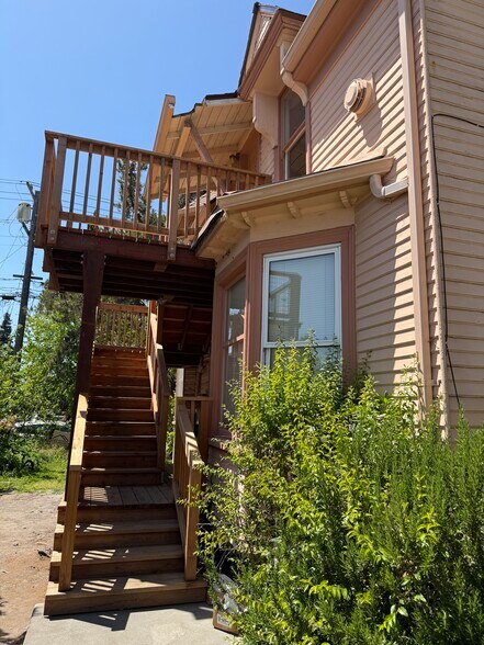 Building Photo - 2801 Fulton St