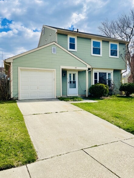 Front, outside - 111 Heidi Ln