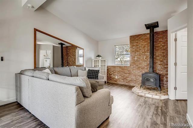 Building Photo - 5205 Dover St