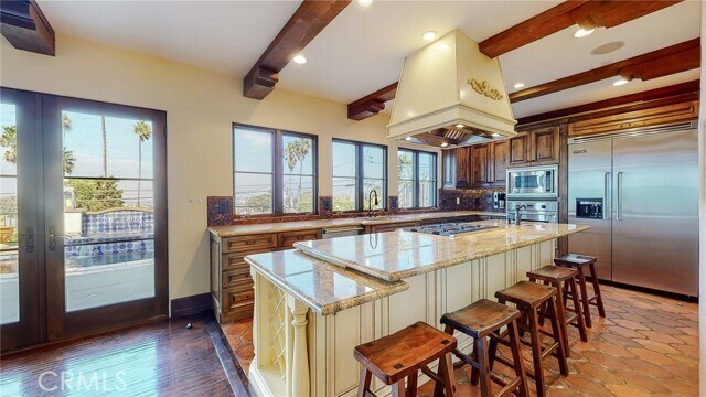 Building Photo - 227 Pso De Granada