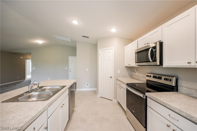 Building Photo - 2910 57th St W