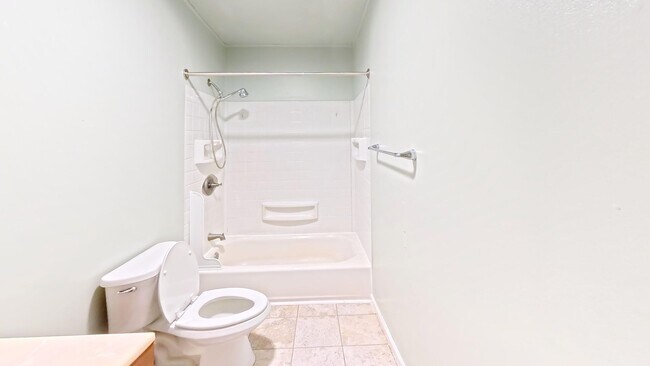 Building Photo - 3695 Weyland Dr