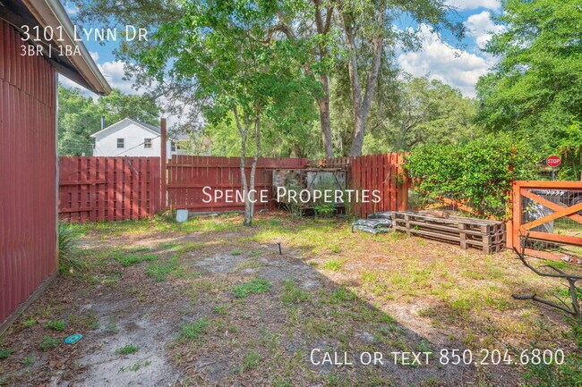 Building Photo - 3101 Lynn Dr