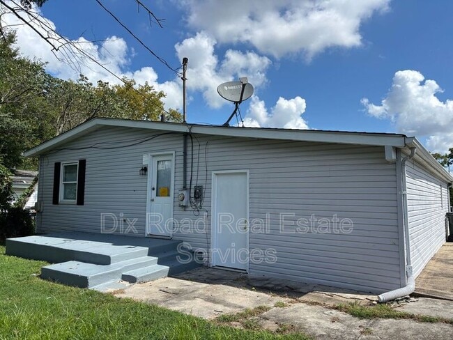 Building Photo - 93 Van Buren Dr