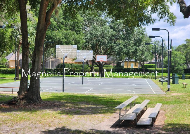 Building Photo - Heathrow/Lake Mary- 3/2 SF Screened Pool- ...