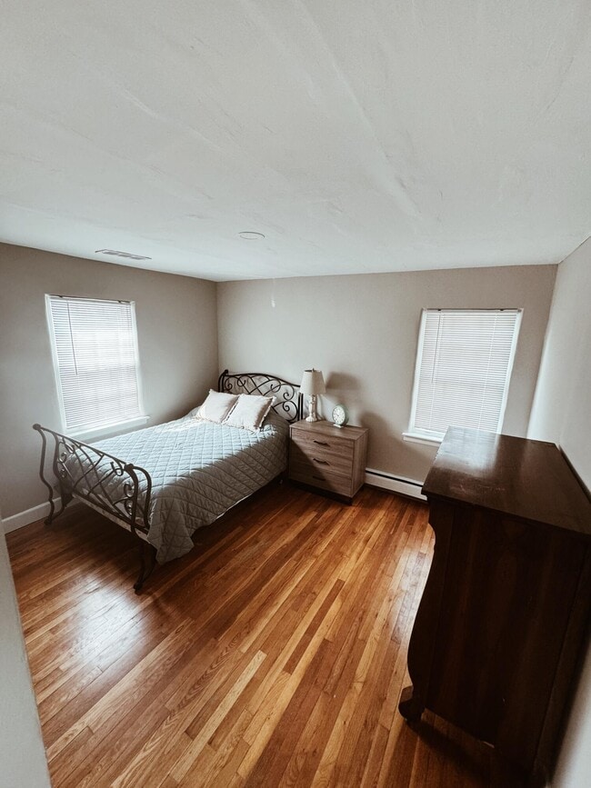 Building Photo - 474 Bob O Link Dr