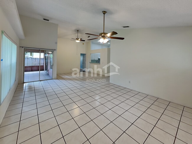 Building Photo - 957 Islander Ave