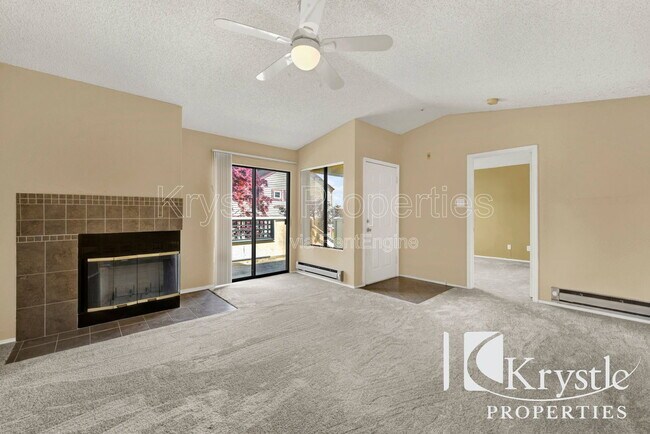 Building Photo - 1201 Glen Cove Pkwy