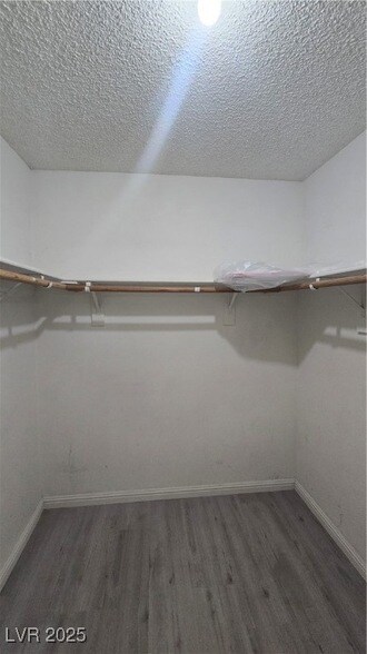 Building Photo - 5181 W Pioneer Ave