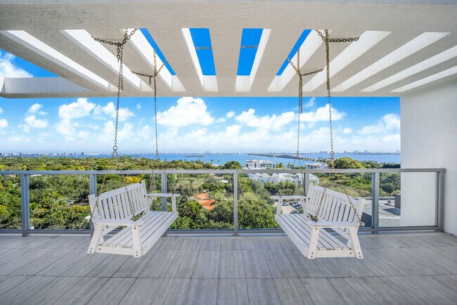 Building Photo - 3900 Biscayne Blvd