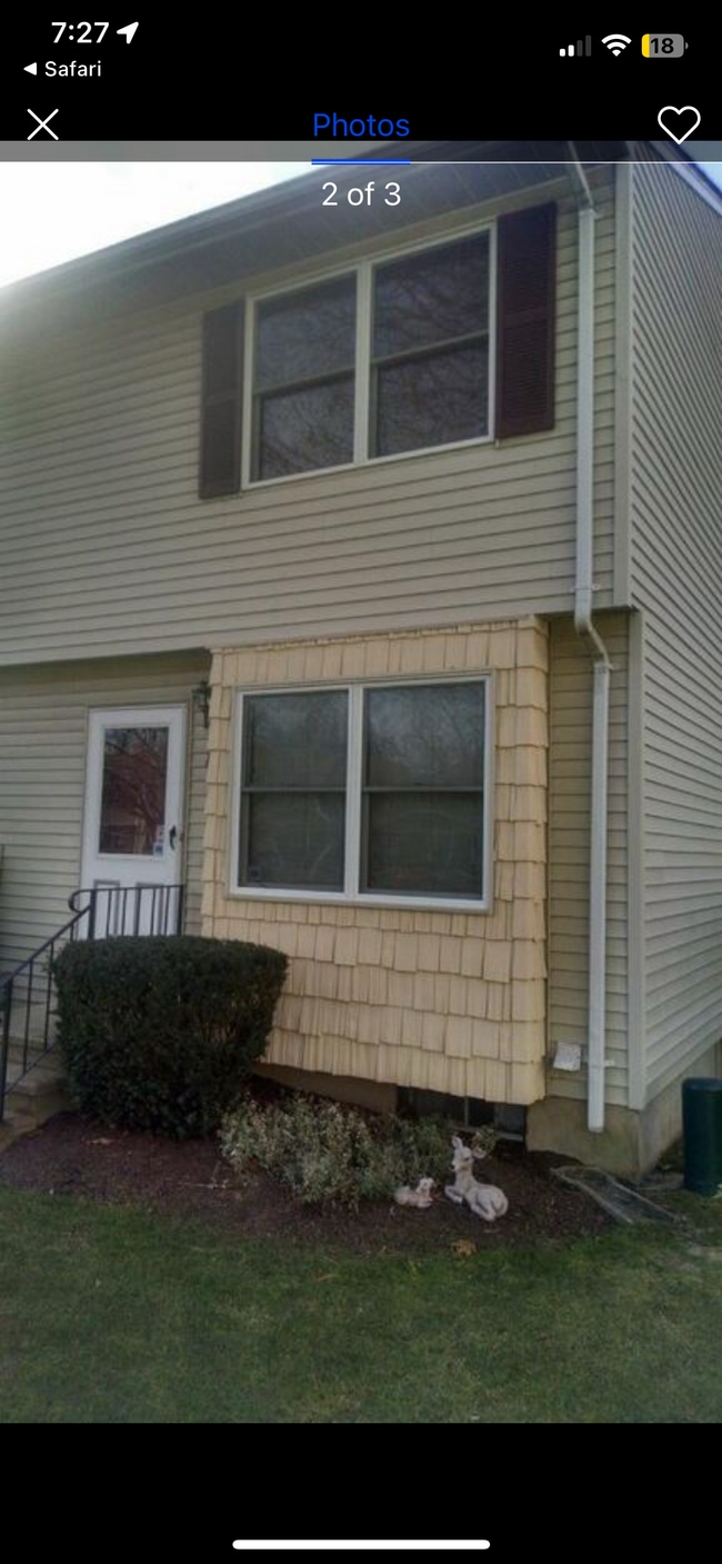Primary Photo - 14 Windwood Dr