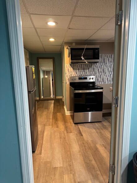 Building Photo - 37 Millstone Dr