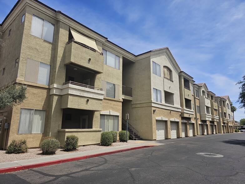 Building Photo - 18416 Cave Creek Road