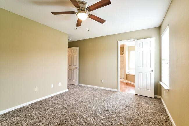 Building Photo - 28918 W Pecos River Ct