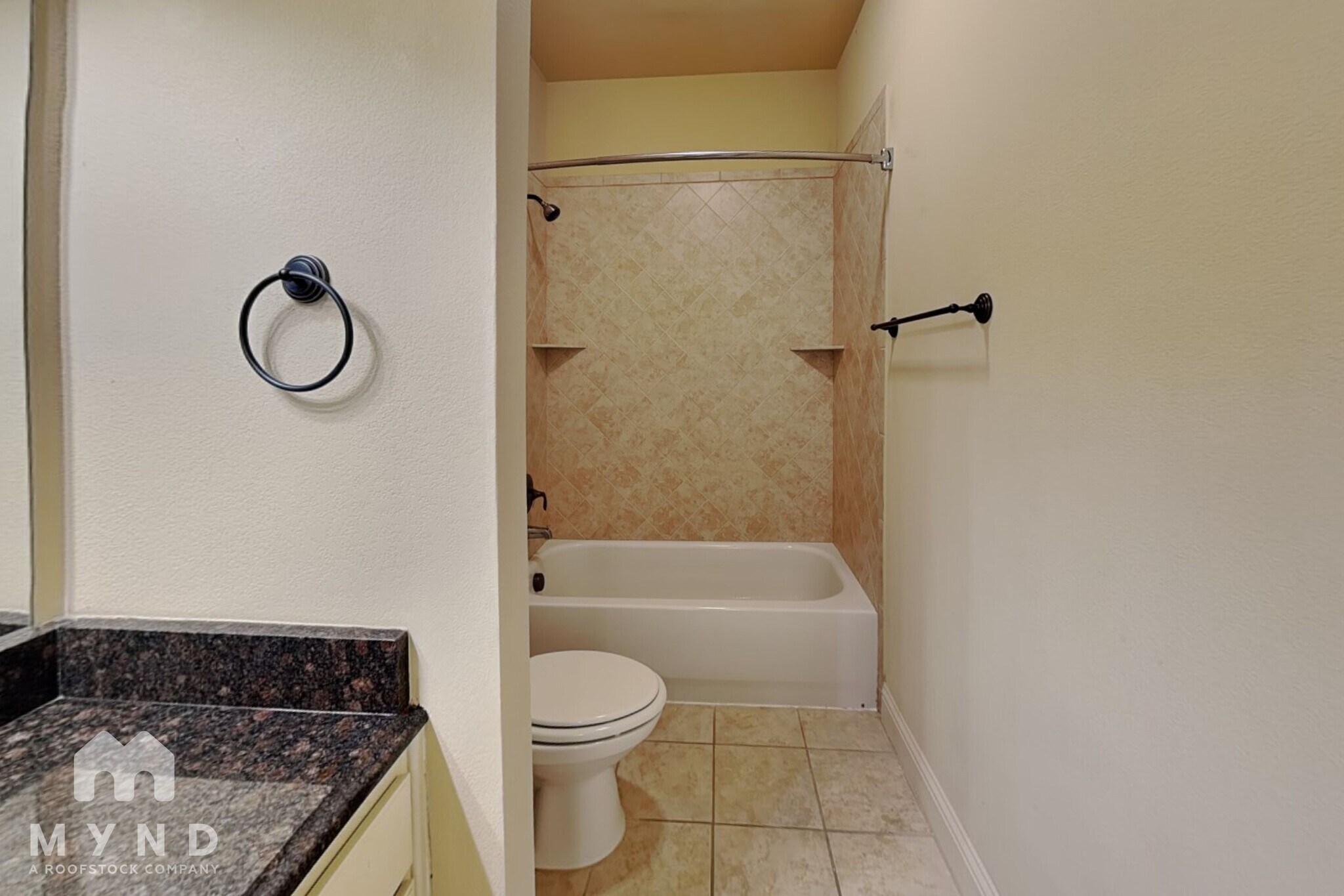 Building Photo - 2204 Apollonia Ln