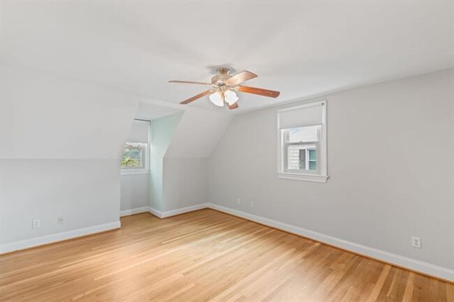 Building Photo - Single Family Home In Harrisonburg