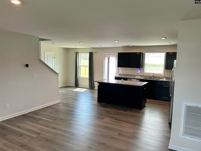 Building Photo - 3032 Blue Brook Ln
