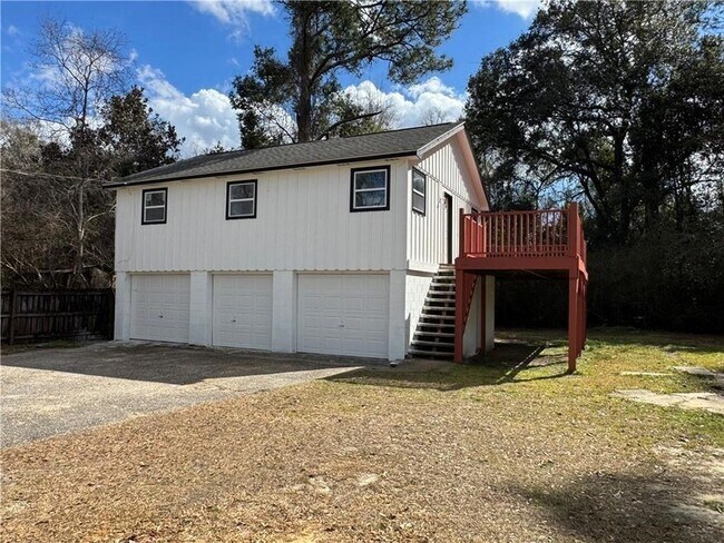 Building Photo - 1625 Myers Rd