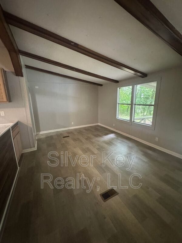 Building Photo - 182 Co Rd 703