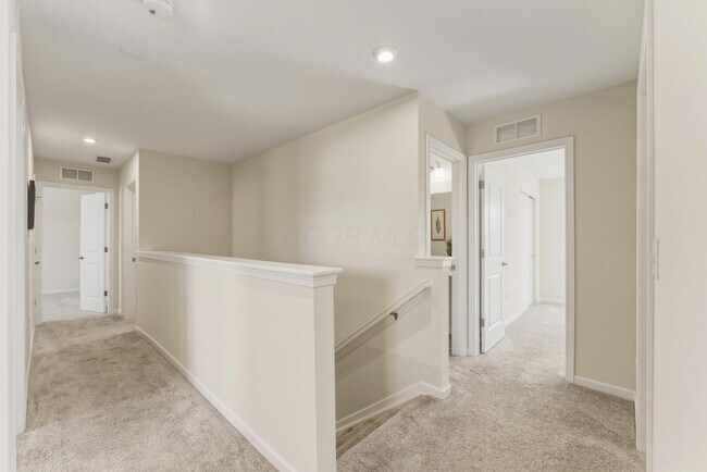 Building Photo - 1319 Theodore Dr