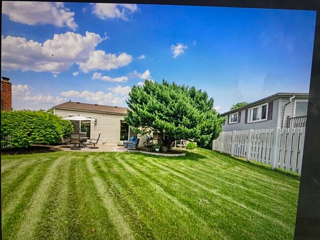 Building Photo - 1700 Copeland Cir