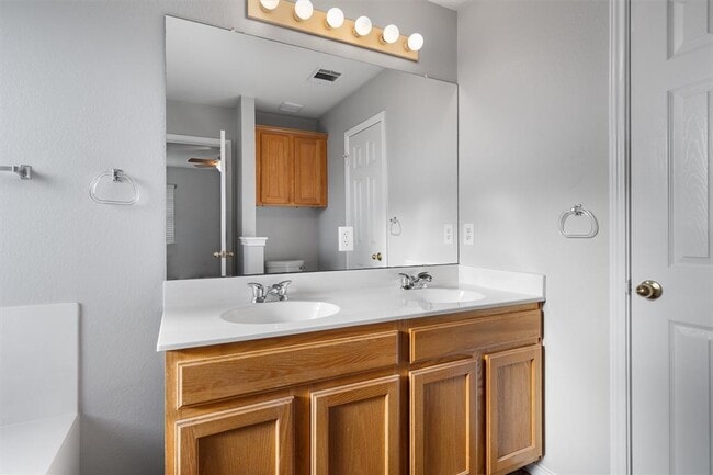 Building Photo - 14508 Spearmint Tea Trail