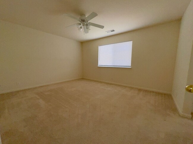 Building Photo - 1603 Laverder Dr