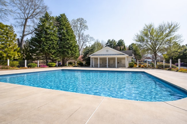 Building Photo - 5BR / 5BA Executive Home in Devonshire Court | 3,600 Sq Ft | Walk to Park and Pool