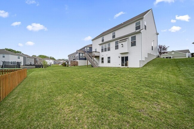 Building Photo - 288 Mahogany Ln