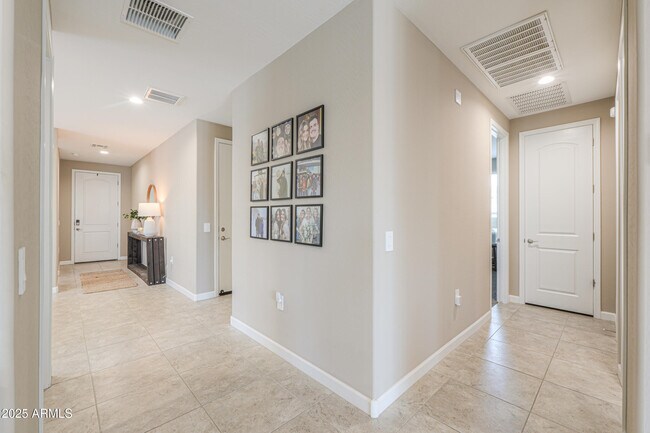 Building Photo - 37903 W San Clemente St