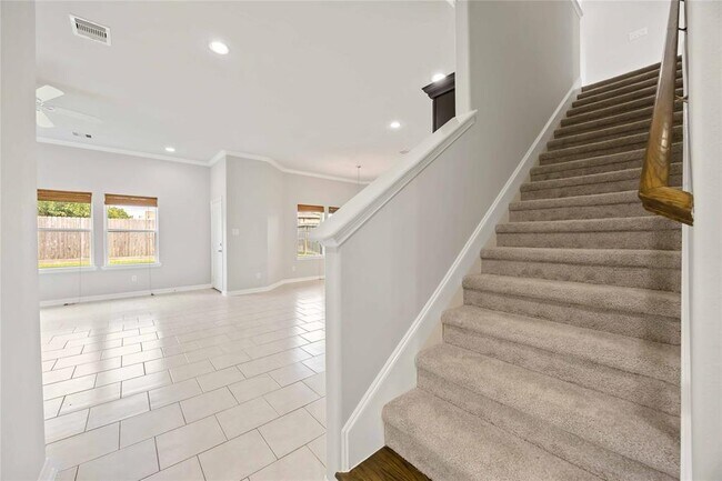 Building Photo - 3450 Talia Wood Ct
