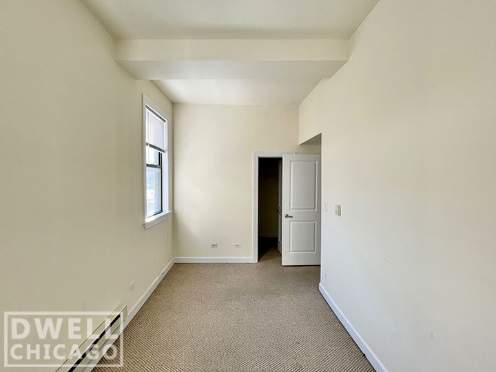 Building Photo - 4750 N Sheridan Rd