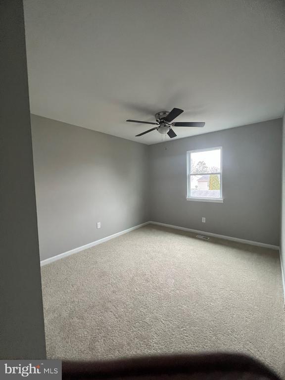 Building Photo - 406 Essexwood Ct