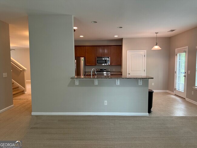 Building Photo - 122 Brooklet Cir