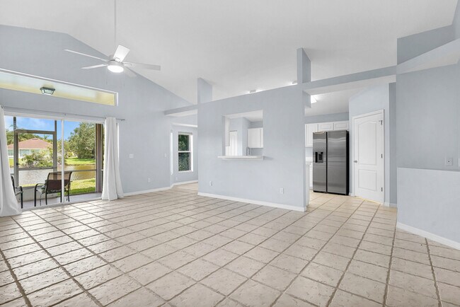 Building Photo - 2340 Commodores Club Blvd