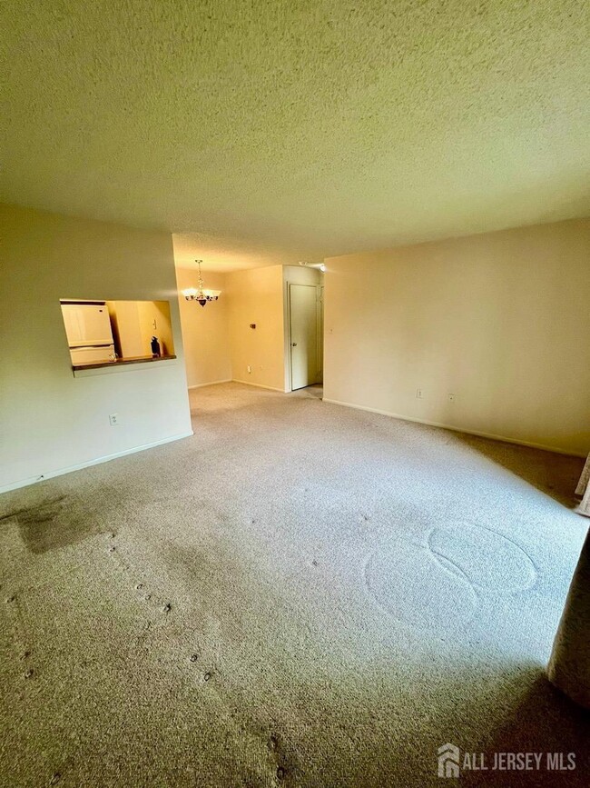 Building Photo - 1317 Ravens Crest Dr