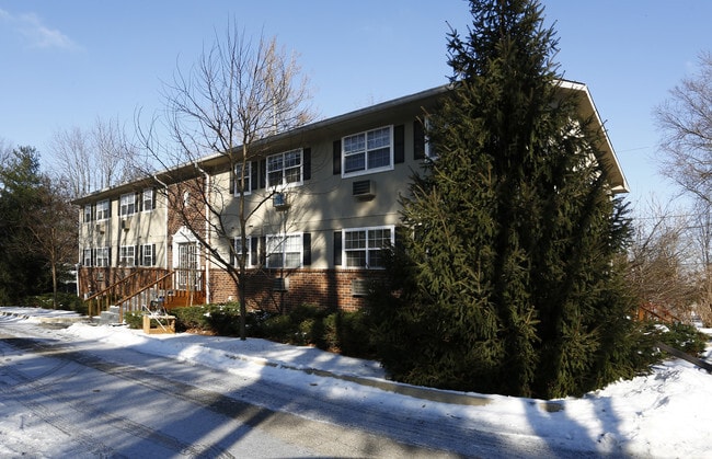 Building Photo - Monon Walk Apartments