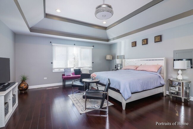 Building Photo - BEAUTIFUL HOUSE- 4 bedroom, 3.5 bath 2 sto...