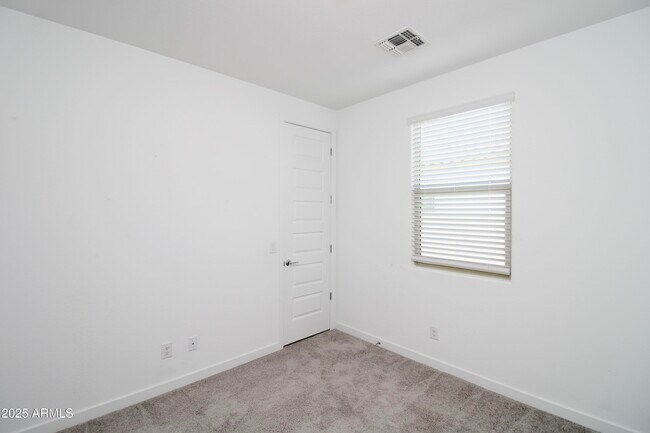 Building Photo - 12546 W Calle De Baca